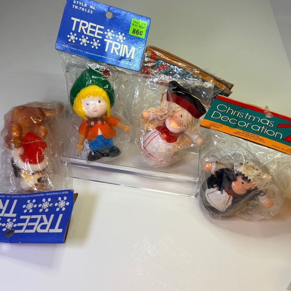 Vintage Wal-Mart Tree Trim Christmas Ornaments Set of 4 Wood Yarn Dog Figures